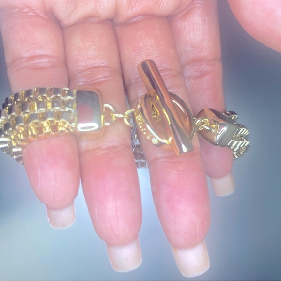 NWT Anne Klein Gold-Tone Multi-Row Chain Toggle Bracelet In Metallic Gold - Picture 5 of 9